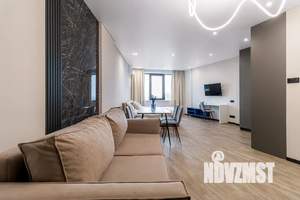 1-к квартира, посуточно, 44м2, 5/6 этаж