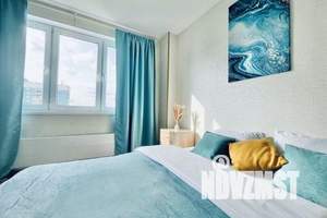 1-к квартира, посуточно, 33м2, 19/25 этаж