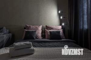 1-к квартира, посуточно, 41м2, 8/25 этаж