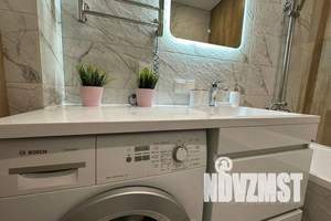 1-к квартира, посуточно, 40м2, 7/16 этаж