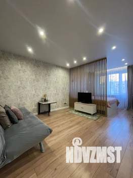 1-к квартира, посуточно, 30м2, 4/9 этаж