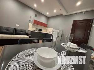 1-к квартира, посуточно, 47м2, 1/1 этаж