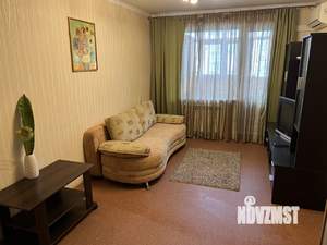 1-к квартира, посуточно, 38м2, 6/10 этаж