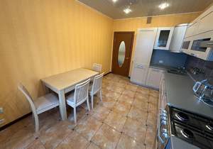 1-к квартира, на длительный срок, 45м2, 6/10 этаж