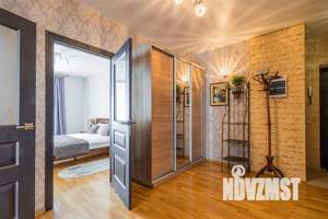 1-к квартира, посуточно, 66м2, 1/1 этаж