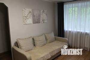 1-к квартира, посуточно, 32м2, 1/4 этаж