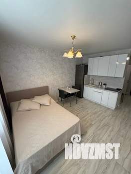 Студия квартира, посуточно, 23м2, 1/10 этаж