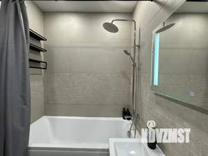 Студия квартира, посуточно, 40м2, 17/19 этаж