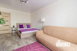 1-к квартира, посуточно, 43м2, 1/1 этаж