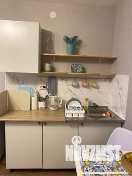 Студия квартира, посуточно, 27м2, 7/10 этаж