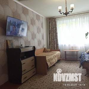 3-к квартира, посуточно, 58м2, 1/1 этаж