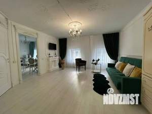 3-к квартира, посуточно, 68м2, 1/1 этаж