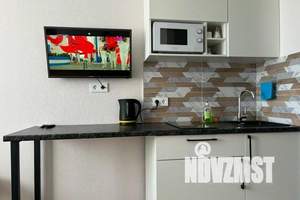 1-к квартира, посуточно, 19м2, 1/18 этаж