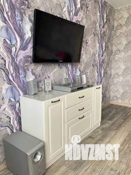 1-к квартира, посуточно, 35м2, 6/9 этаж