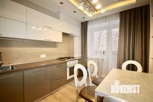 2-к квартира, на длительный срок, 70м2, 3/11 этаж