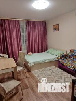 Студия квартира, посуточно, 27м2, 12/22 этаж