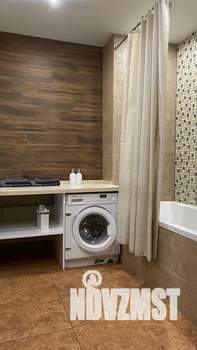 1-к квартира, посуточно, 68м2, 12/25 этаж