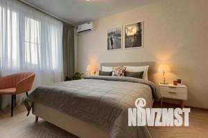 1-к квартира, посуточно, 42м2, 2/25 этаж