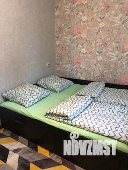 2-к квартира, посуточно, 40м2, 1/5 этаж