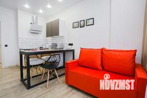 1-к квартира, посуточно, 38м2, 1/1 этаж