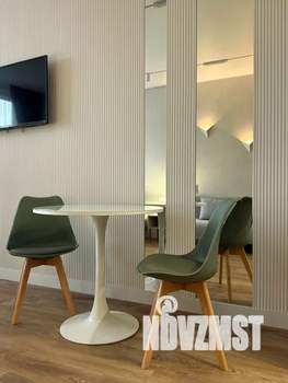 Студия квартира, посуточно, 25м2, 5/19 этаж