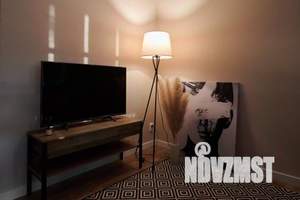 1-к квартира, посуточно, 42м2, 8/12 этаж