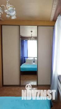 2-к квартира, посуточно, 40м2, 1/3 этаж