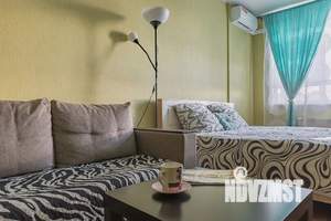 1-к квартира, посуточно, 42м2, 5/25 этаж