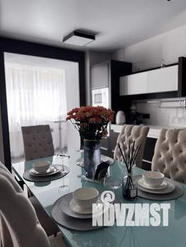 3-к квартира, посуточно, 110м2, 2/4 этаж