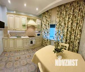 2-к квартира, посуточно, 80м2, 3/6 этаж