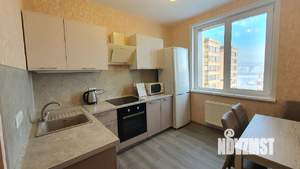 2-к квартира, посуточно, 49м2, 18/25 этаж