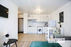 Студия квартира, посуточно, 29м2, 4/18 этаж