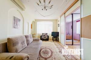 2-к квартира, посуточно, 58м2, 1/1 этаж