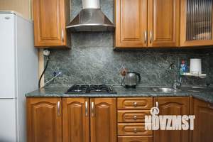 1-к квартира, посуточно, 40м2, 4/10 этаж