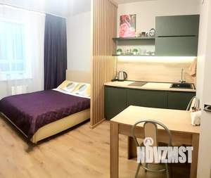 Студия квартира, посуточно, 28м2, 5/18 этаж