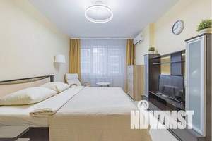 1-к квартира, посуточно, 35м2, 6/16 этаж