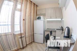 1-к квартира, посуточно, 35м2, 9/16 этаж