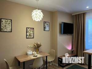 1-к квартира, посуточно, 40м2, 6/18 этаж