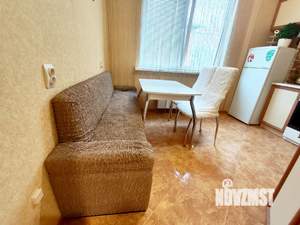 1-к квартира, посуточно, 40м2, 4/10 этаж