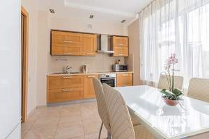 2-к квартира, на длительный срок, 73м2, 4/10 этаж