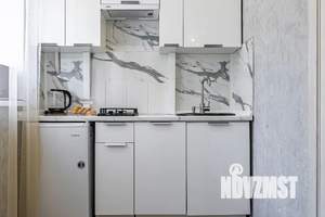 Студия квартира, посуточно, 30м2, 1/5 этаж