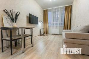 1-к квартира, посуточно, 40м2, 1/1 этаж