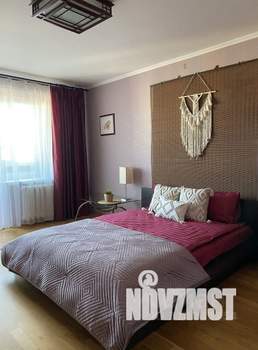 1-к квартира, посуточно, 69м2, 1/1 этаж