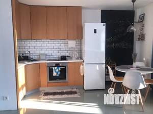 Студия квартира, посуточно, 42м2, 10/17 этаж