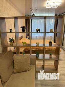 Студия квартира, посуточно, 38м2, 1/17 этаж