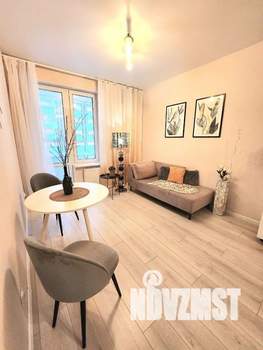 1-к квартира, посуточно, 38м2, 10/18 этаж