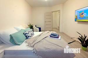 1-к квартира, посуточно, 38м2, 1/1 этаж