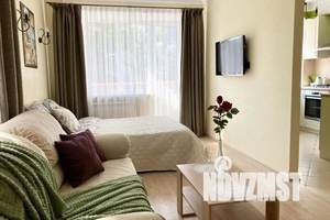 1-к квартира, посуточно, 33м2, 2/4 этаж