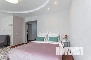 1-к квартира, посуточно, 50м2, 6/12 этаж