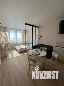 Студия квартира, посуточно, 31м2, 11/11 этаж